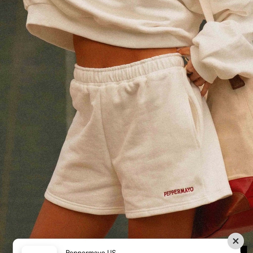 Pepper mayo shorts
